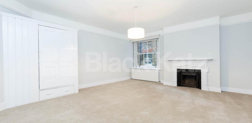 			3 Bedroom, 1 bath, 1 reception Apartment			 Hornsey Lane, Highgate